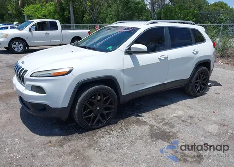2016 Jeep Cherokee Latitude из США, поврежденный, VIN 1C4PJLCS1GW108435